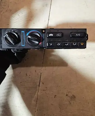 Honda Accord Climate control unit D7889
