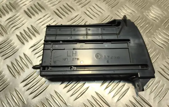 Subaru Legacy Cup holder 