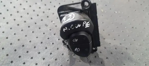 Hyundai Coupe Fog light switch 612W03120
