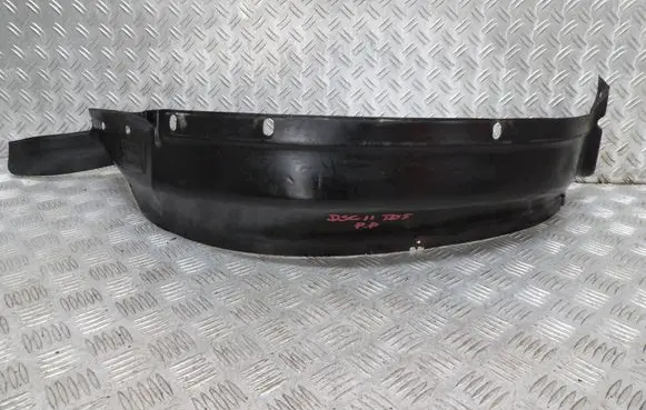Land Rover Discovery Front wheel arch liner splash guards