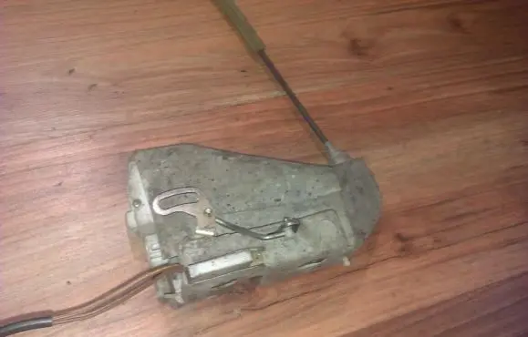 Ford Scorpio Rear door lock