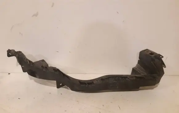Subaru Legacy Headlight/headlamp mounting bracket