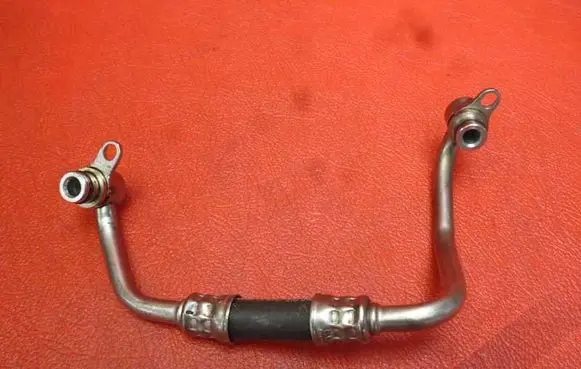 BMW 3 E90 E91 Coolant pipe/hose 7558901