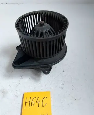 Renault Megane I Heater fan/blower 895656