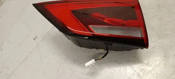MG ZS Tailgate rear/tail lights 10571684