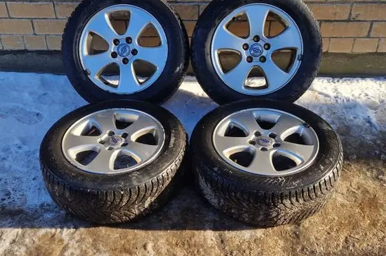 Volvo V70 R16 alloy rim 30714021