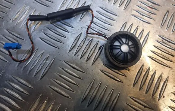BMW 7 F01 F02 F03 F04 Panel speaker 9212078 65139212078
