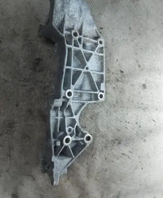 Generator/alternator bracket