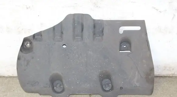 Volkswagen Touran II Rear underbody cover/under tray 1T0501713
