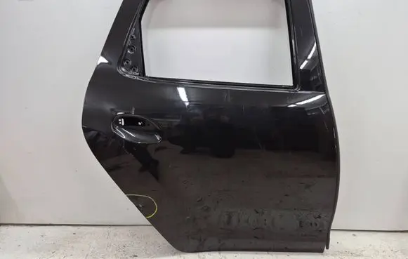 Dacia Duster II Rear door