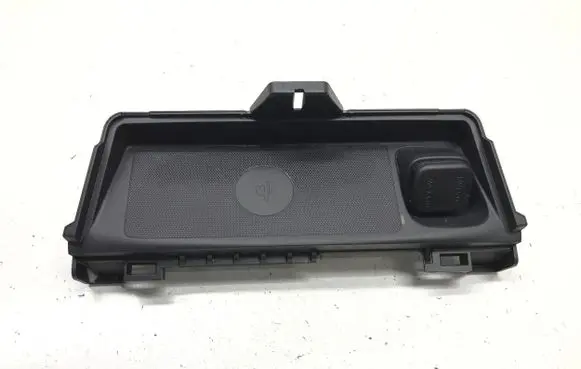Mazda CX-60 Wireless charging module KAAA66CH0D KAAA66CH0