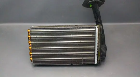 Ford Focus Coolant radiator 83T360G 653760N