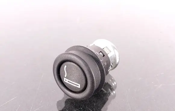 BMW X5 E70 Cigarette lighter 6134696913401 696913401 6969134