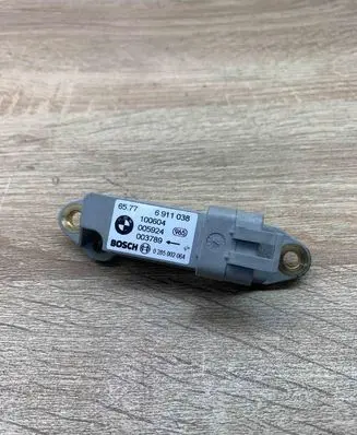 BMW 5 E39 Airbag deployment crash/impact sensor 6911038
