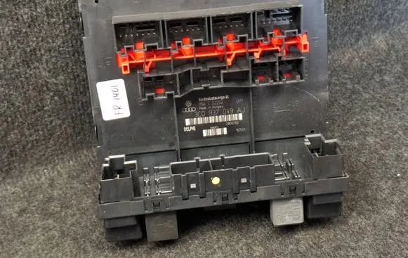 Skoda Octavia Mk2 (1Z) Comfort/convenience module 3C0937049AJ