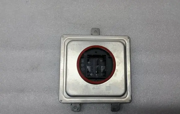 BMW 1 F40 LED ballast control module 23994322 565978602