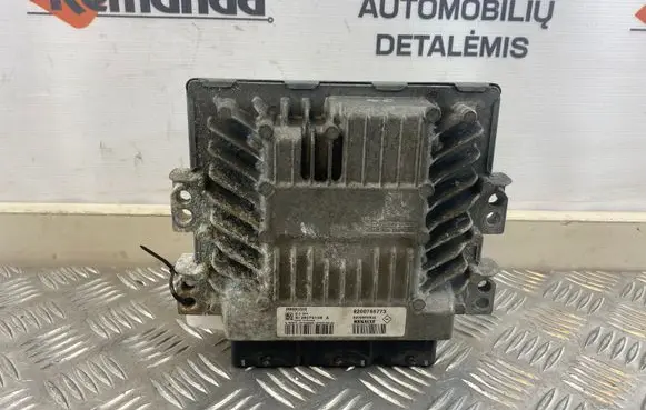 Renault Modus Engine control unit/module ECU 8200755773 8200680832
