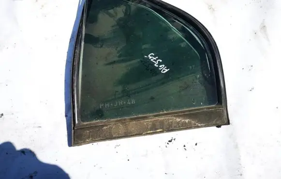 Mitsubishi Carisma Rear vent window glass 