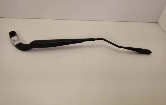 Ford Mustang VI Front wiper blade arm FR3B17B589AA