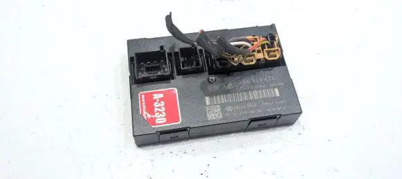 Volkswagen PASSAT B7 Comfort/convenience module 3AA959433