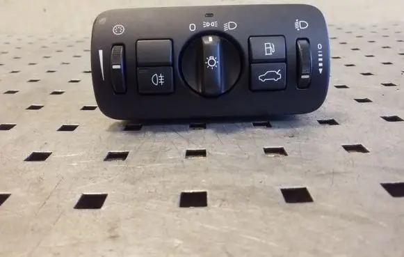Volvo S60 Light switch 30739413 04066312