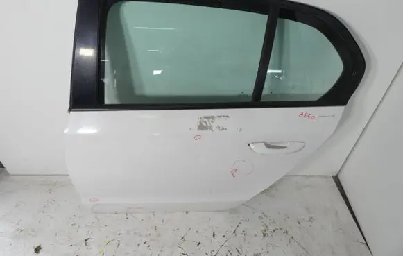 Skoda Superb B6 (3T) Rear door 