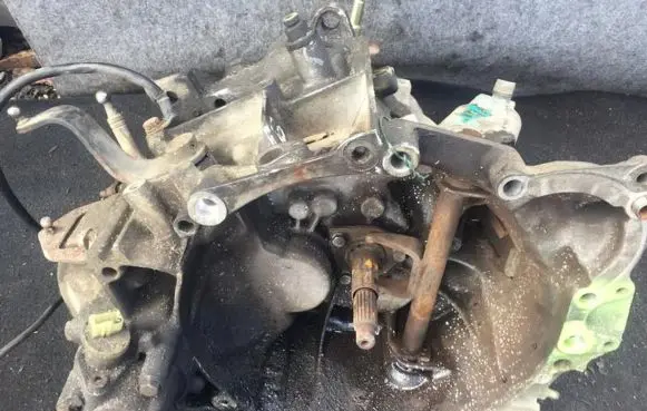 Peugeot Partner Manual 5 speed gearbox 20TB12