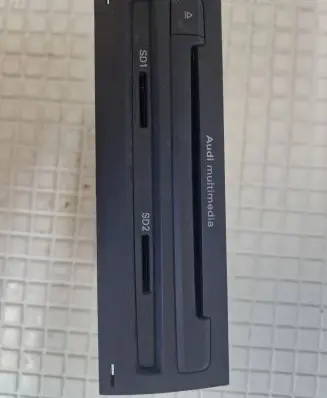 Audi A8 S8 D4 4H CD/DVD changer 4H0035666C 4H0035666G