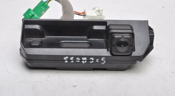 Suzuki SX4 S-Cross Tailgate/boot open switch button 82851A63T