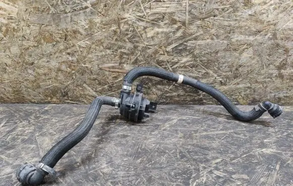 Alfa Romeo Stelvio Electric auxiliary coolant/water pump 00505528600