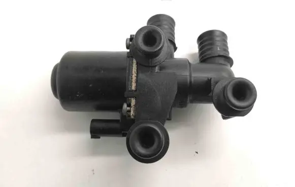 BMW 3 E90 E91 Electric auxiliary coolant/water pump 6920226