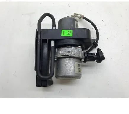 BMW 5 G30 G31 Vacuum pump 6880628 203290612
