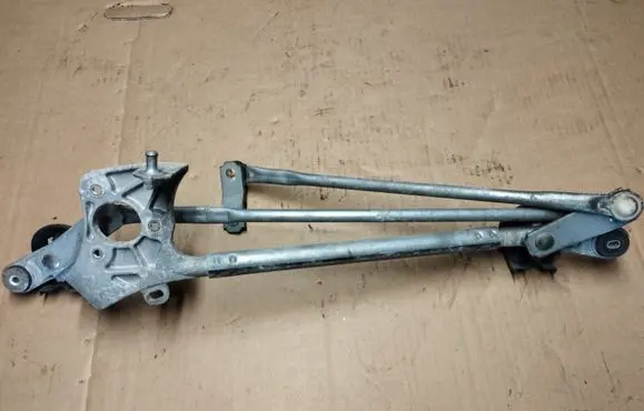 Front wiper linkage