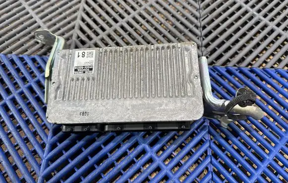 Toyota Auris E180 Engine control unit/module 8966602810 MB2762007310