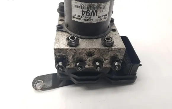 KIA Sportage ABS Pump 589203U940
