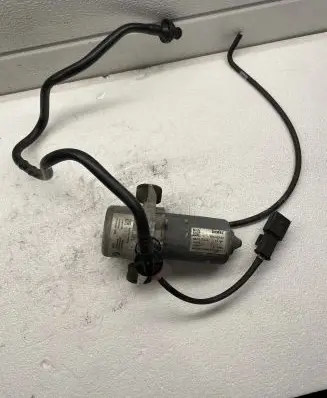 BMW i3 Vacuum pump 685740504 86422903