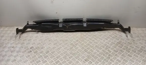 Nissan Patrol Y60 Cabin air duct channel