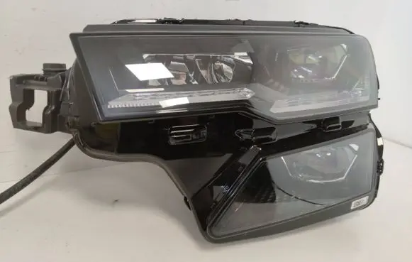 Skoda Karoq Headlight/headlamp 57B941035