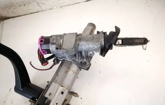 Seat Ibiza IV (6J,6P) Ignition lock
