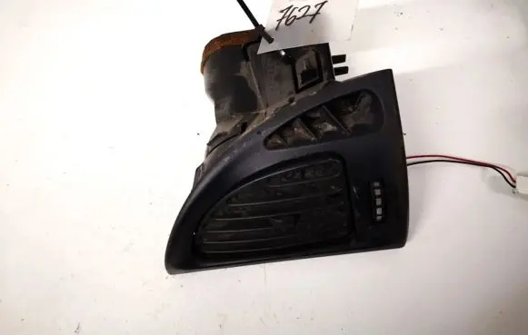 Citroen C5 Dash center air vent grill 99024210