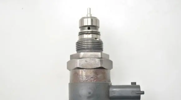 KIA Carens II Fuel pressure sensor 0281002507