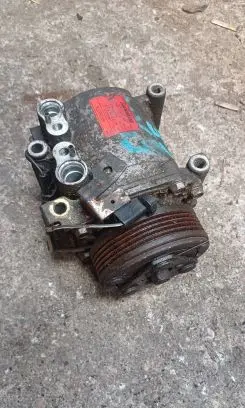 Mitsubishi Space Star Air conditioning (A/C) compressor (pump) MR398278 3016747 AKC200A071