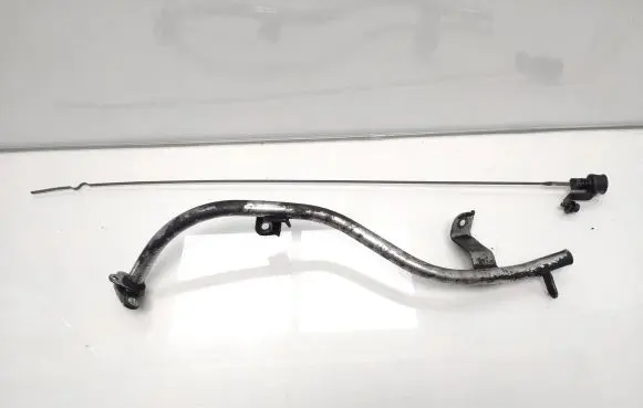 Nissan Pathfinder R51 Oil level dip stick 