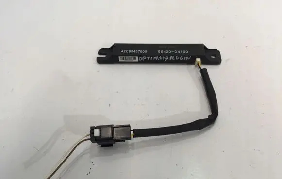 KIA Optima Aerial antenna amplifier 95420D4100