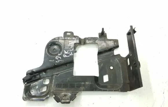 Battery tray