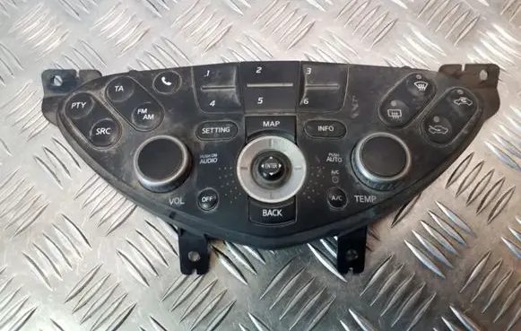 Nissan Primera Climate control unit 28395AV611