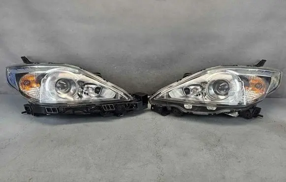Mazda 5 Headlights/headlamps set 103419012787