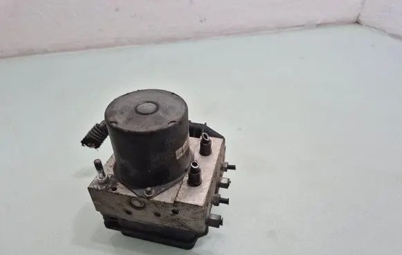 Mazda CX-7 ABS Pump EH46437A0 0265235622