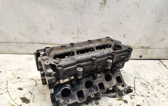 Engine head