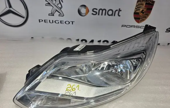 Ford Focus Headlight/headlamp BM5113W030AL